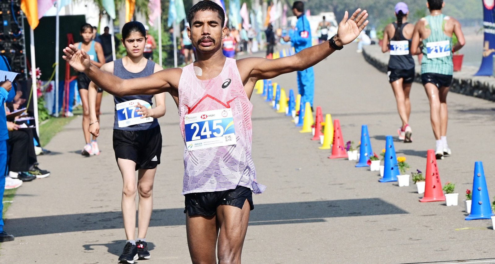 Ram Baboo walks away with glory in the men’s full marathon walk in Chandigarh