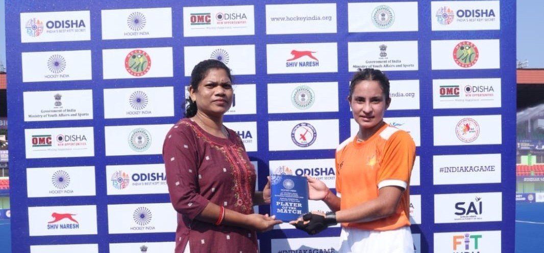 An exciting journey of teenage hockey player Akshra Dutta from Poonch region of Jammu & Kashmir to national camp